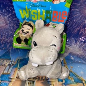 Disney Wishables The Jungle Cruise Mystery Plush - Hippopotamus Hippo